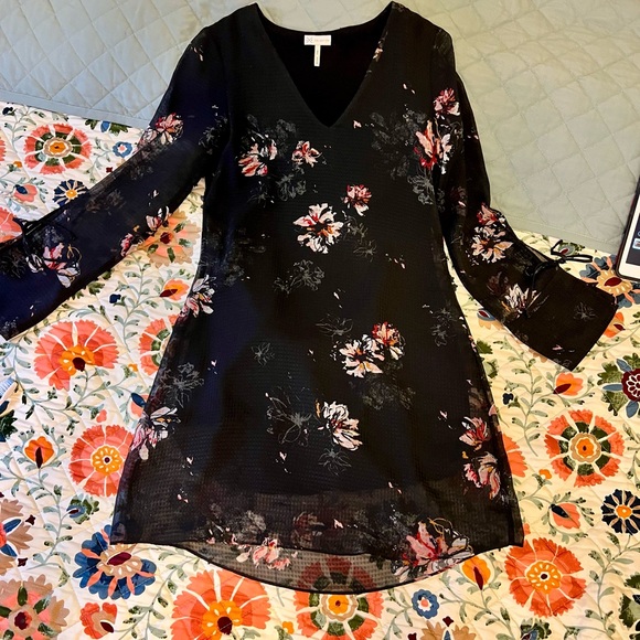 GF collection Dresses & Skirts - Elegant Black Floral Midi Dress sz S